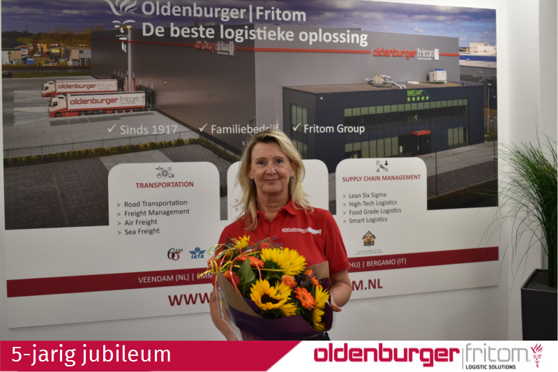 Johanna van Loon 5 jaar in dienst bij Oldenburger|Fritom Logistic Solutions.