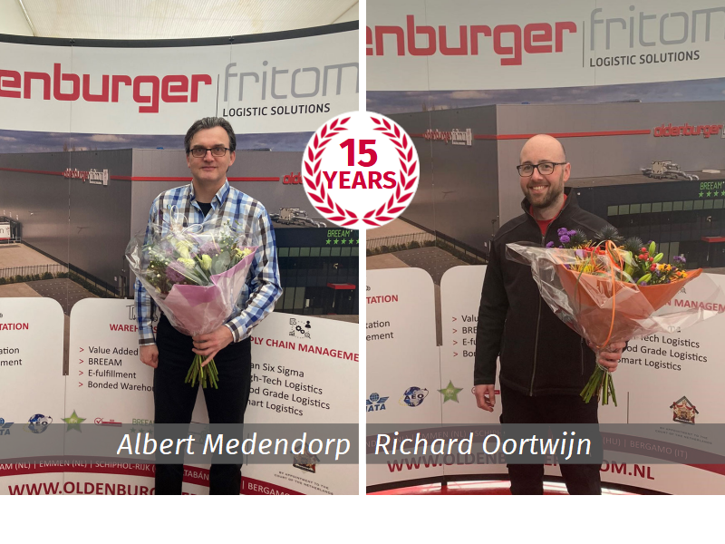 Albert Medendorp en Richard Oortwijn zijn 15 jaar in dienst bij logistiek dienstverlener Oldenburger|Fritom in Veendam.